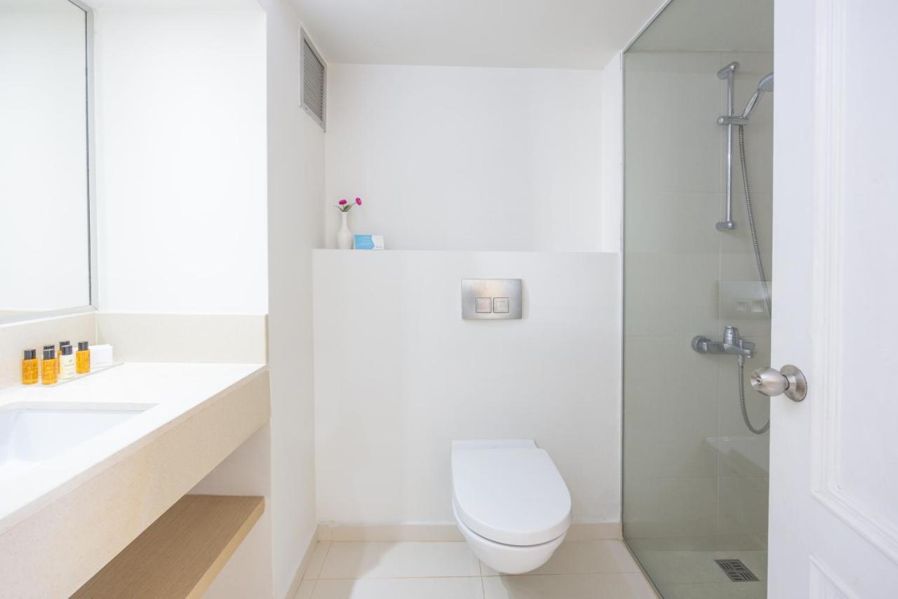 Two Connecting Double Rooms