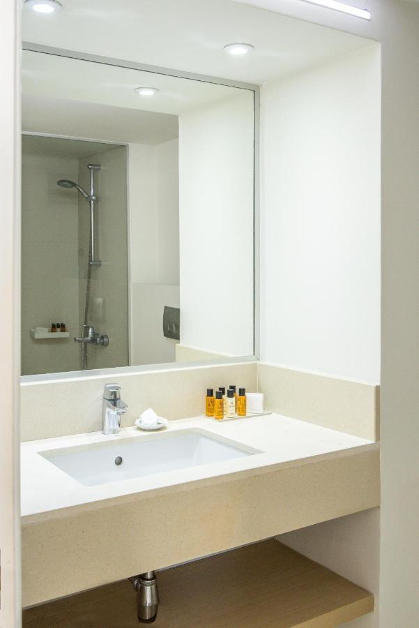 Two Connecting Double Rooms